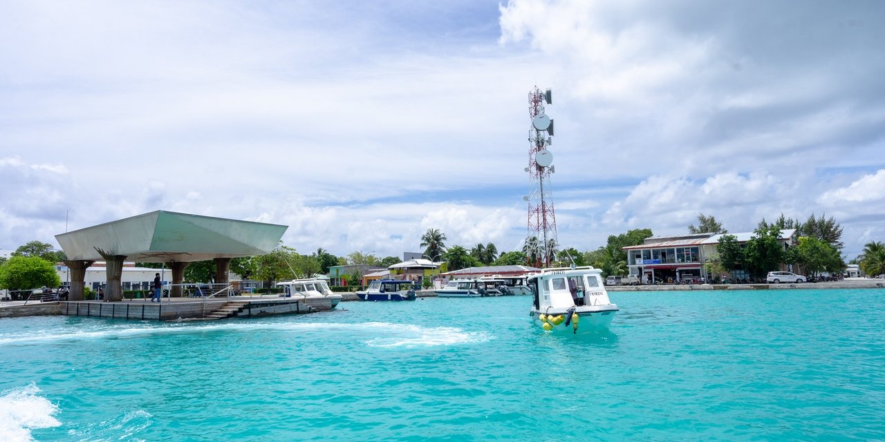 https://www.tetraconsultants.com/wp-content/uploads/2022/01/pexels-asad-photo-maldives-9500407-1280x640.jpg