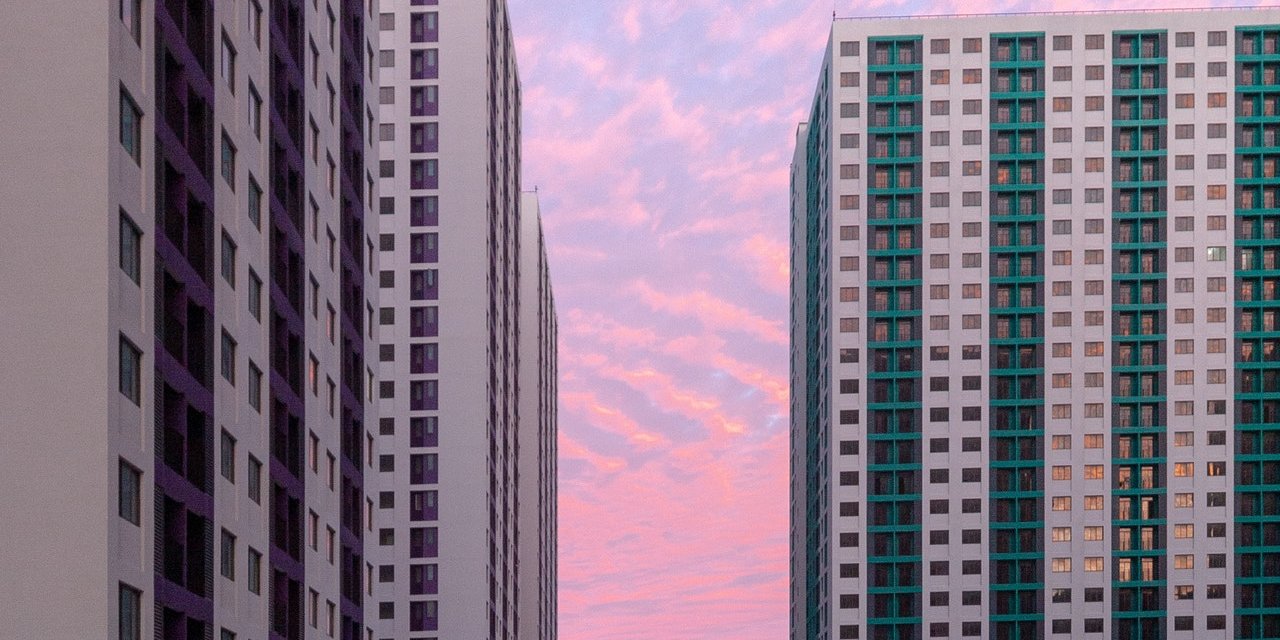 https://www.tetraconsultants.com/wp-content/uploads/2022/01/pexels-asad-photo-maldives-9656540-1280x640.jpg