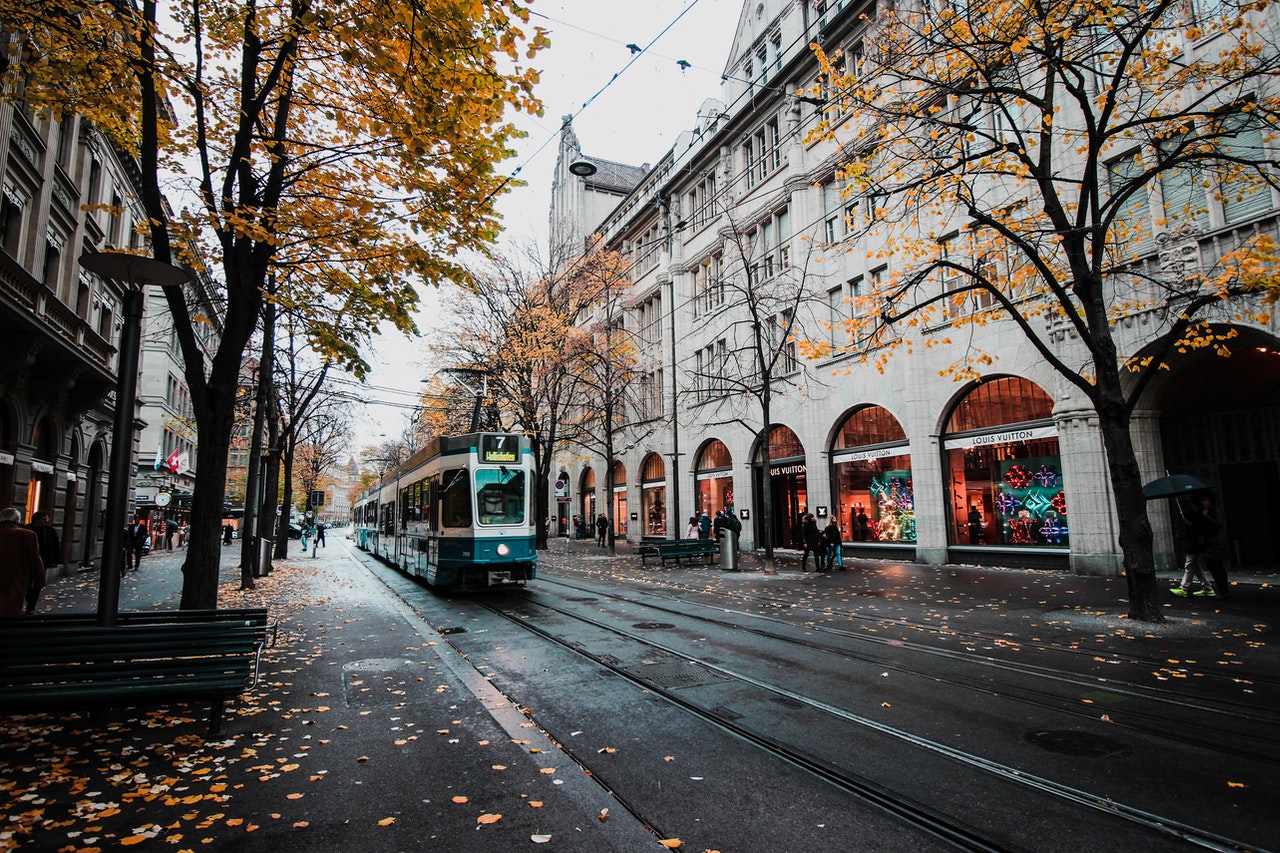 https://www.tetraconsultants.com/wp-content/uploads/2022/01/pexels-h-emre-773471.jpg