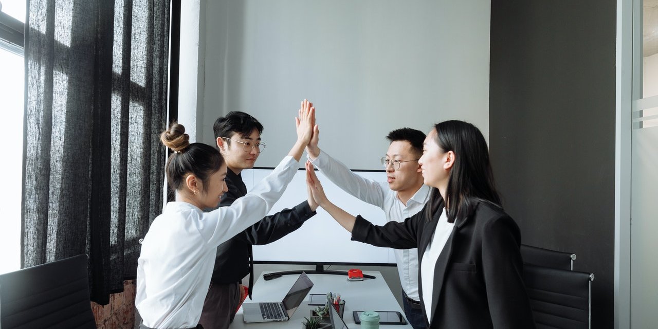 https://www.tetraconsultants.com/wp-content/uploads/2022/01/pexels-thirdman-7652048-1280x640.jpg