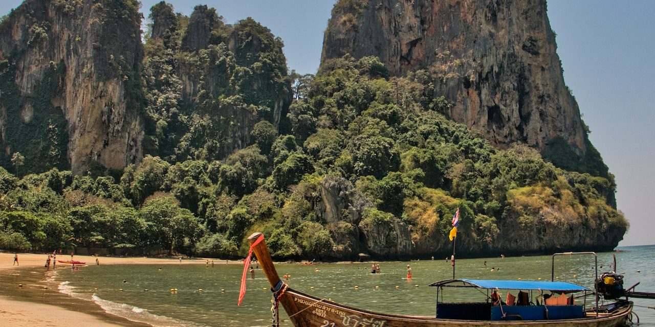 https://www.tetraconsultants.com/wp-content/uploads/2023/06/pexels-sane-noor-6938750-1280x640.jpg