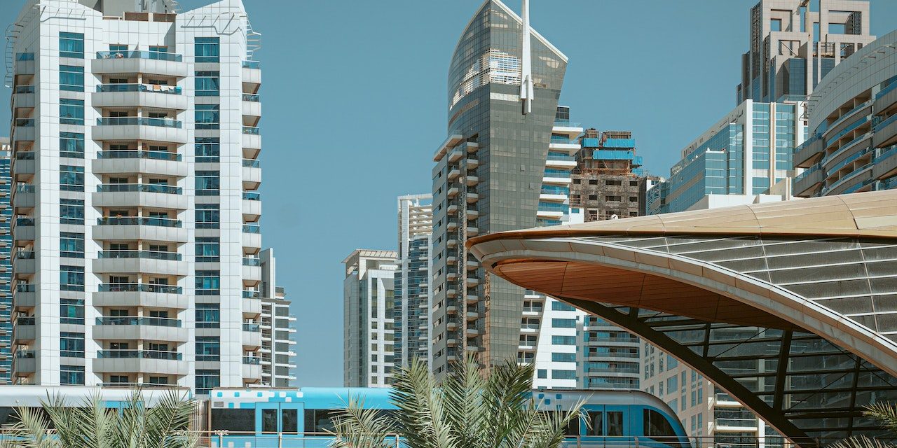 https://www.tetraconsultants.com/wp-content/uploads/2023/08/pexels-denys-gromov-4502690-1280x640.jpg