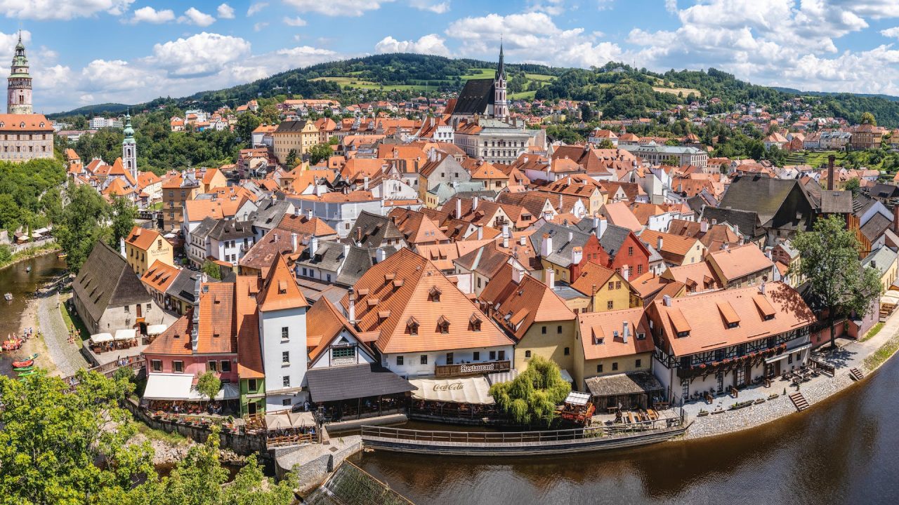 https://www.tetraconsultants.com/wp-content/uploads/2023/11/pexels-felix-mittermeier-1269788-1280x720.jpg