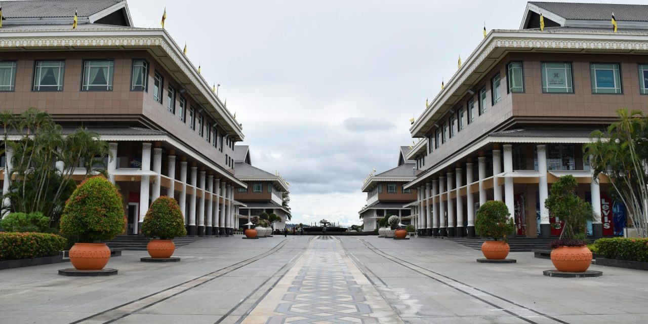 https://www.tetraconsultants.com/wp-content/uploads/2023/11/pexels-random-freeloader-6613502-1280x640.jpg