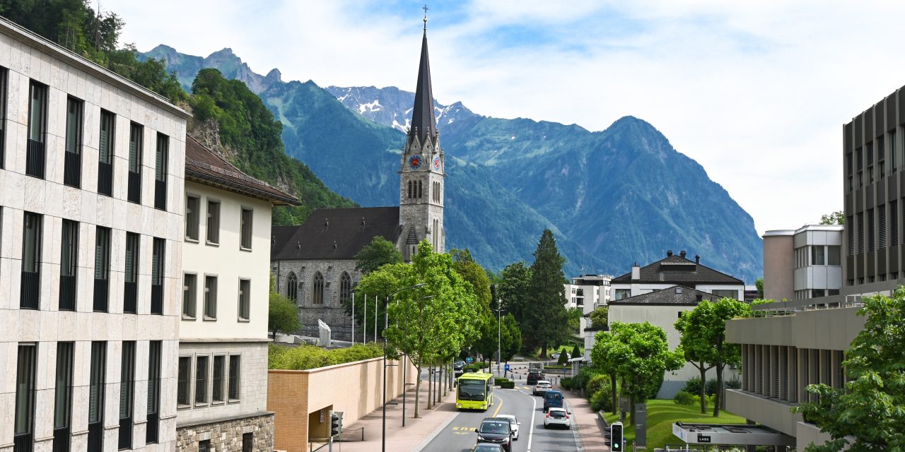 https://www.tetraconsultants.com/wp-content/uploads/2023/12/ondrej-bocek-5aJlZgteKzc-unsplash-1280x640.jpg